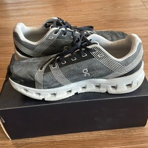 OnCloud Men’s Shoes